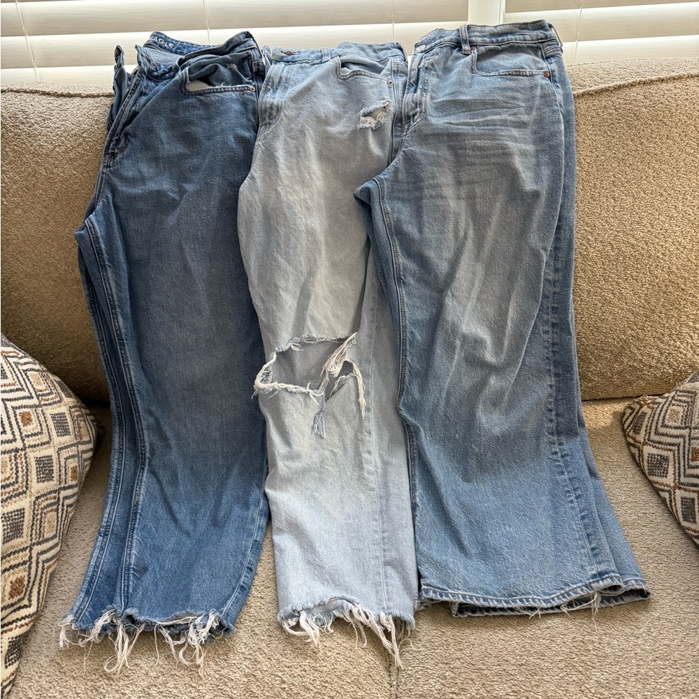 Three pairs American Eagle Women's Blue Jeans Set